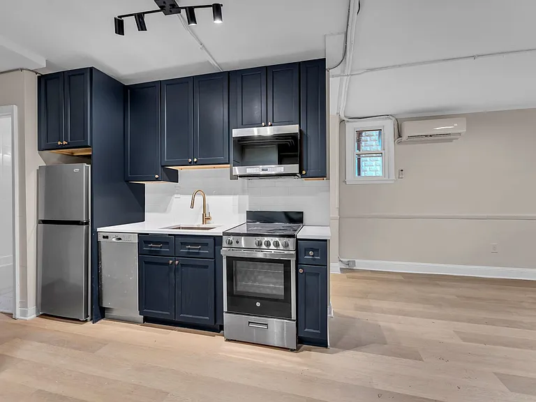 The Woodrow at 300 E 30th Street — Photo 1