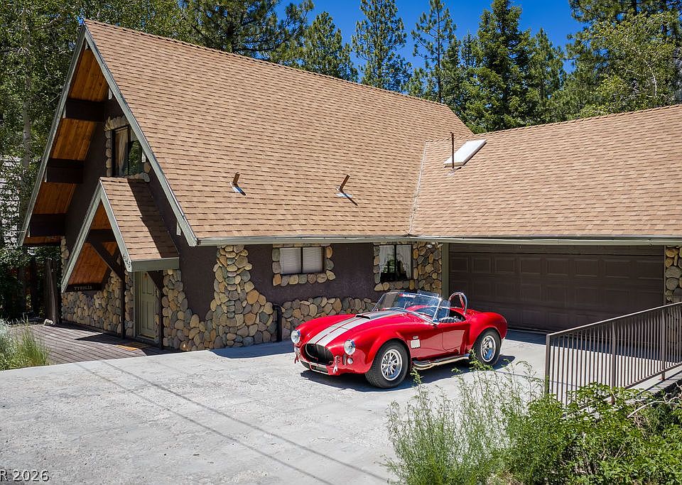 1st image of 4146 Tyrol Way
