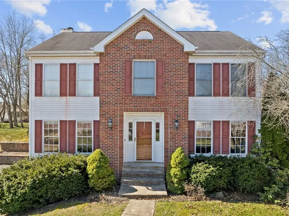 380 Rolling Hills Rd, Freedom, PA 15042