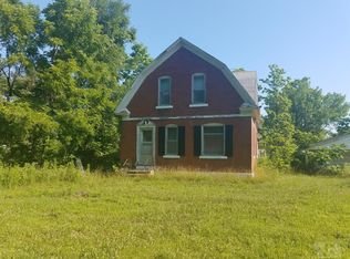 10468 Florence Ave, Burlington, IA 52601