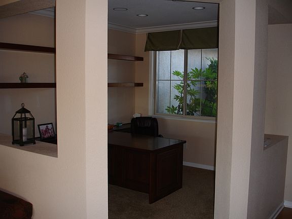 5th image of 1034 Fairway Valley Ln