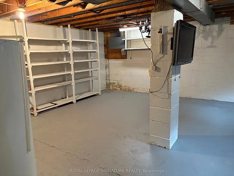 2067 Devon Rd — Photo 29