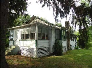 386 Coldenham Rd, Walden, NY 12586