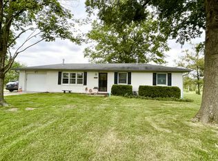 7461 E Sunny Vale Dr, Columbia, MO 65201