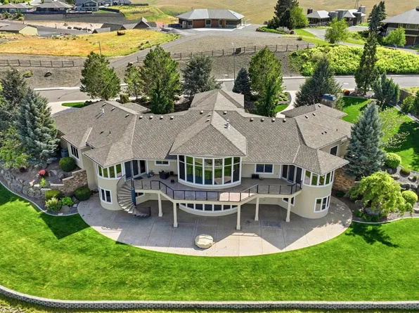 4200 W 43rd Ave, Kennewick, WA 99337
