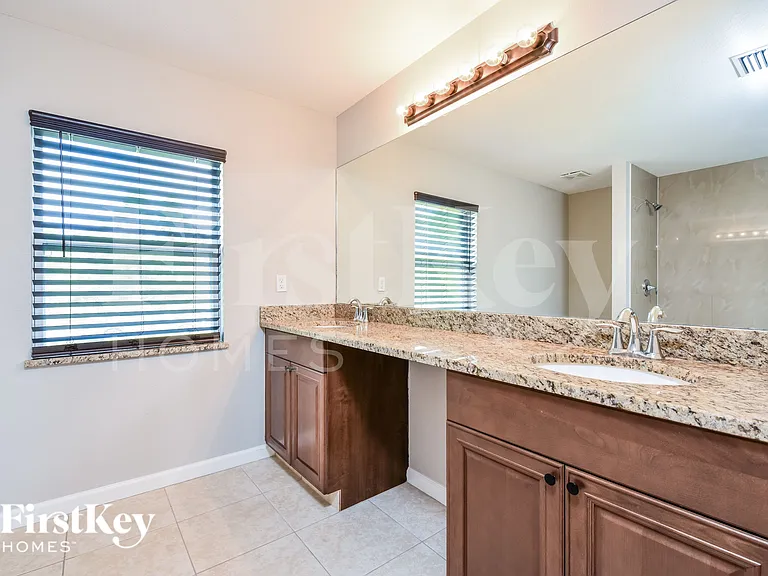 5123 White Ave — Photo 17