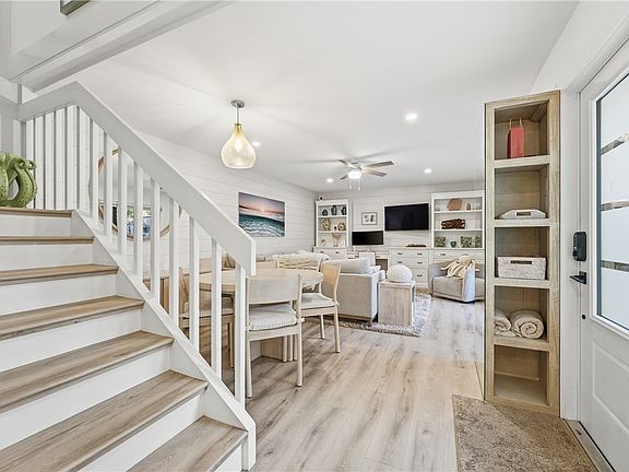 3rd image of 550 N Tropic Ln #6D