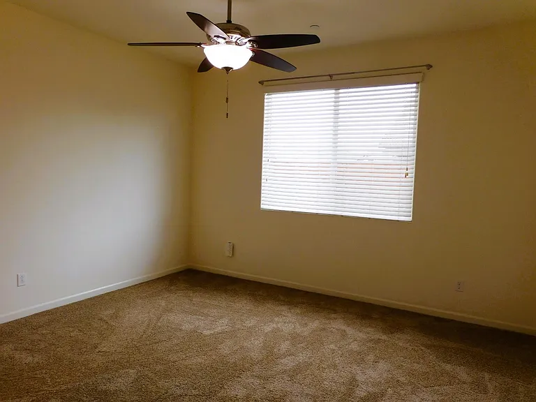3098 Wrenwood Ave — Photo 7