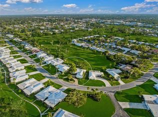 3305 Village Green Dr, Sarasota, FL 34239