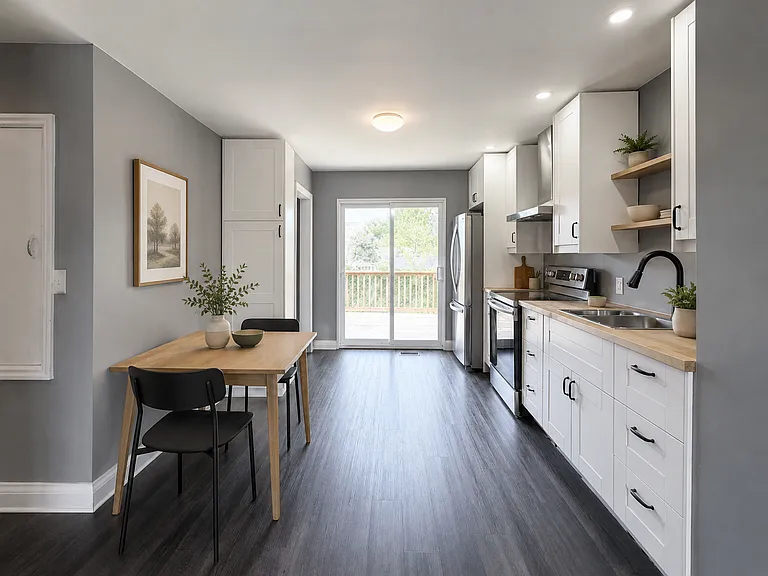 3 Bartlett St — Photo 4