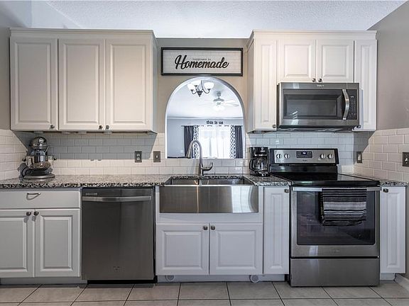 5th image of 4901 Preserve Blvd