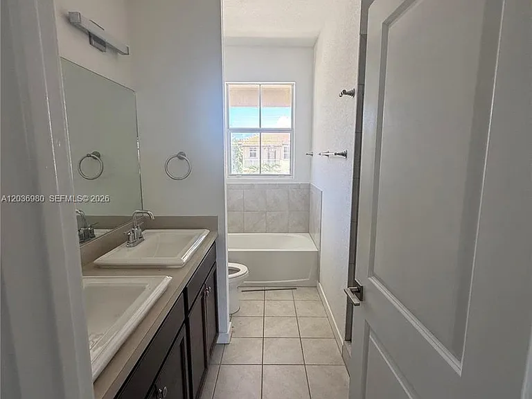 24360 SW 117th Ave — Photo 13