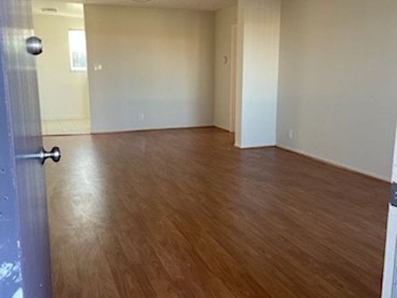 2nd image of 250 N Idaho St APT 8