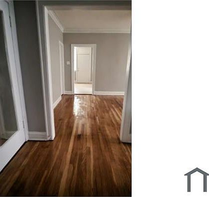 3rd image of 7152 S Calumet Ave APT 1