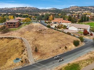 436 N Pebble Beach Ct, Valley Springs, CA 95252