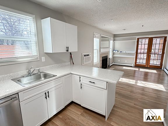 4th image of 1921 Canyon Blvd APT 105