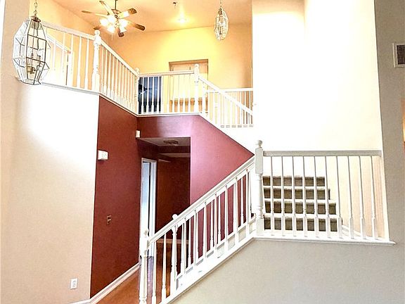 4th image of 2812 W Pondera St