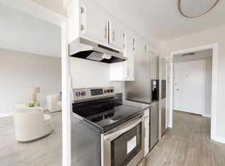 Beach Hill Apartments, Inglewood, CA 90302