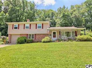112 Yellow Breeches Dr, Camp Hill, PA 17011