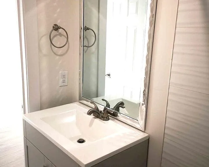 85 Copeman Cres #LOWER — Photo 13