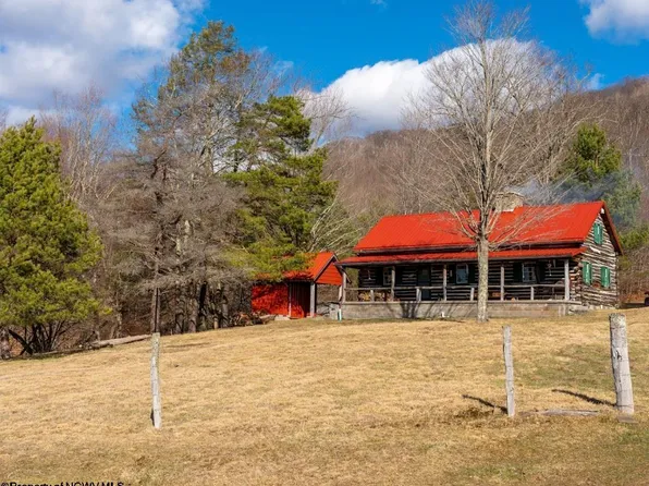 1889 Cora Ln, Harman, WV 26270
