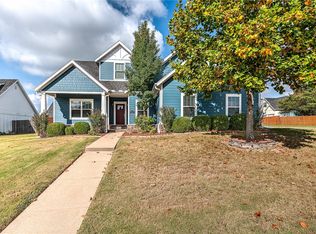 813 Sloane Sq, Cave Springs, AR 72718