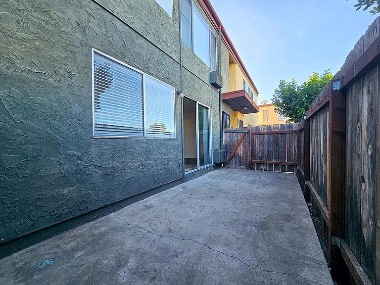 Greentree Apartments — Photo 16