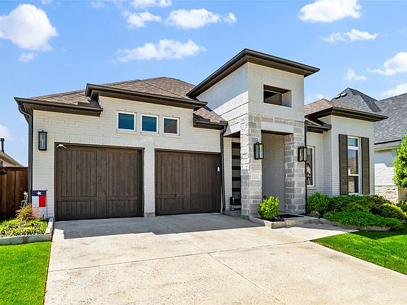 2nd image of 3036 Warrington Colony