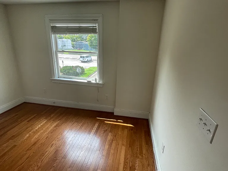 2108 Venable St #B — Photo 4