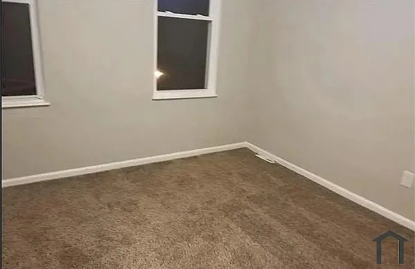 2481 Shirley Ave — Photo 5