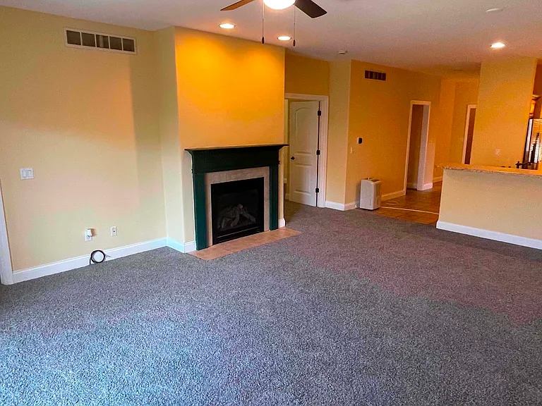 1505 Stonebluff Ct — Photo 6
