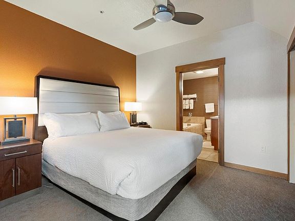 5th image of 600D S Main St #4110