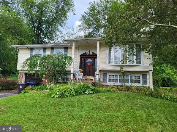 26 Lehigh Dr, Delran, NJ 08075