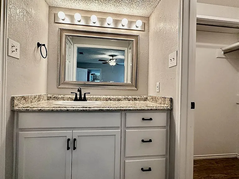 611 Ironton Ave — Photo 14