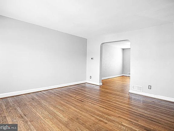 Main Living Room, entrance to dining room.