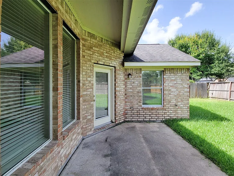 3735 Tidalwood Dr — Photo 48