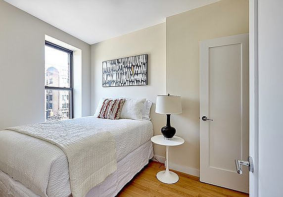 4th image of 787 Saint Nicholas Ave APT 3F