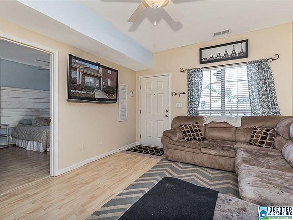 3rd image of 113 Waterford Lake Dr
