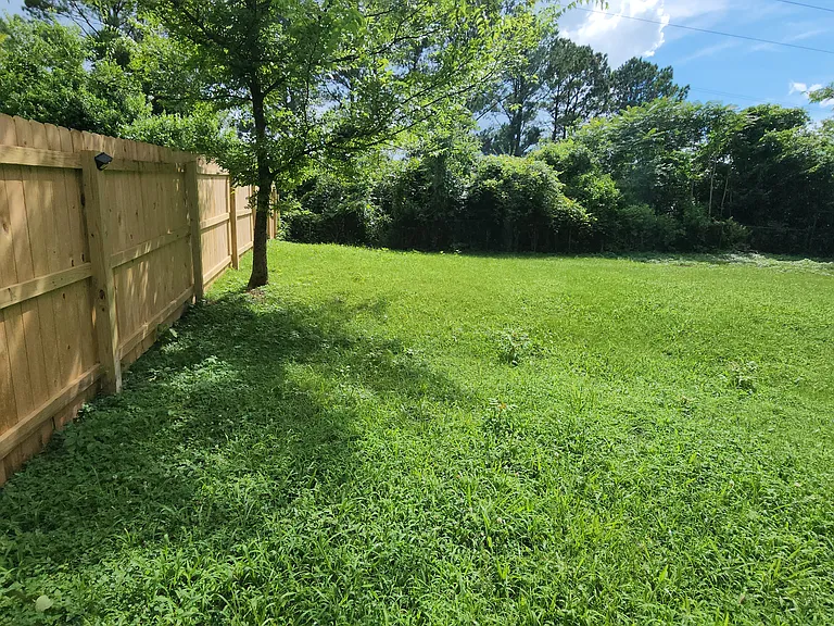 7453 George Gaines Rd — Photo 5
