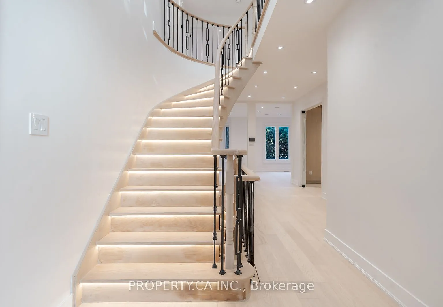 6 bed, $7,500 — Photo 2