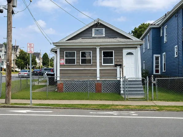 1710 Lodi St, Syracuse, NY 13208