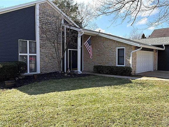 2nd image of 143 Timberside Ct