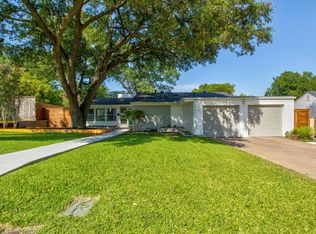 4817 Winthrop Ave E, Fort Worth, TX 76116