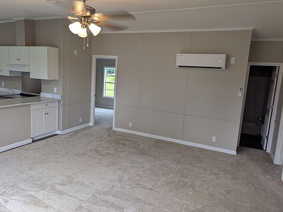 2nd image of 95 Sanders Ln
