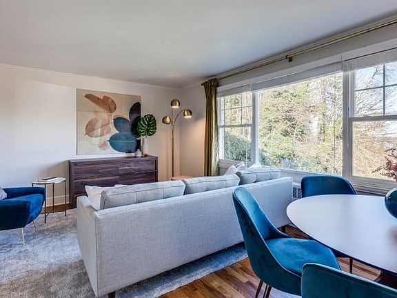 3rd image of 3209 Shorewood Dr #31-266