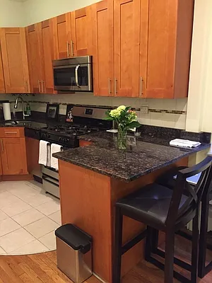 Rented by R New York | media 6