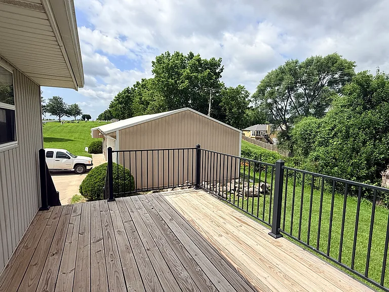 2800 SW Walnut St — Photo 9