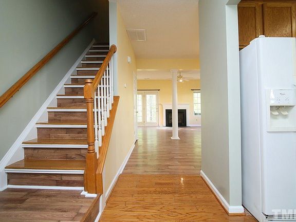 4th image of 2841 Gross Ave