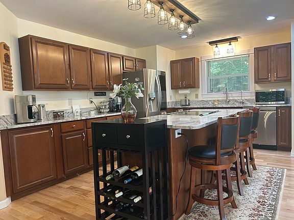 14th image of this home