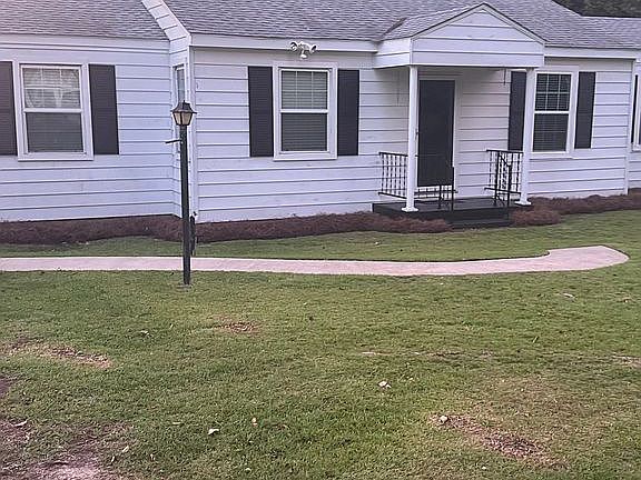 3rd image of 103 Tucwal St